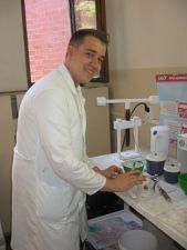 Mounting of occlusal patterns with set occlusal height in the articulator. Student: Maciej Żebracki