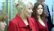 Dr Krystyna  Czernik z  Kasią z II klasy.  